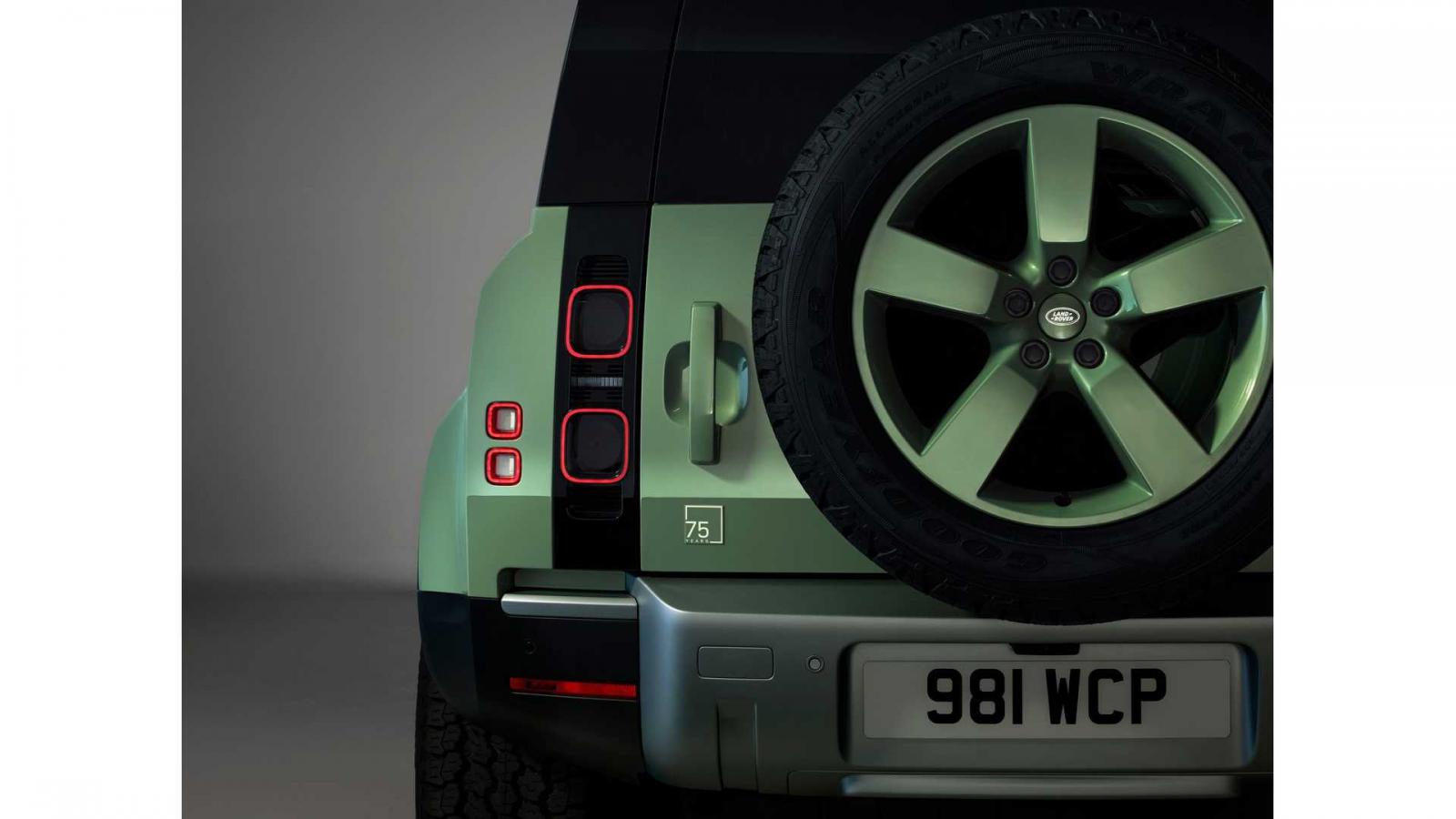 Land Rover Defender 75th Limited Edition για τα 75 χρόνια